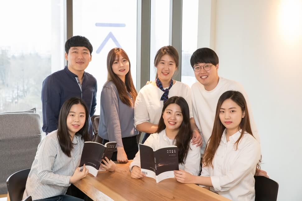 What's attractive about studying business administration in Korea?